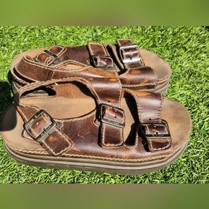 Bass leather sandals
